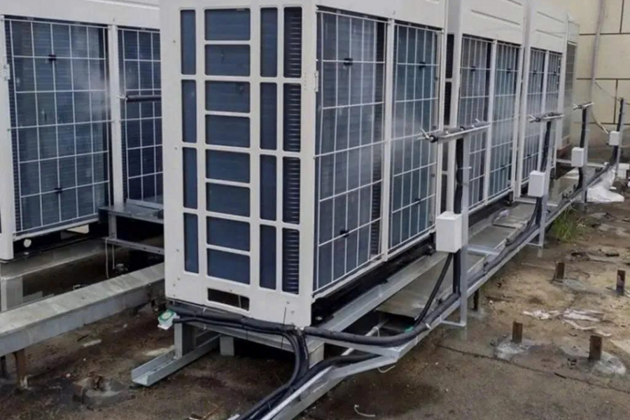 Cảnh Giác Với Chiêu Thức Phun Sương Cho Cục Nóng Điều Hòa: Tiềm Ẩn Rủi Ro Khôn Lường