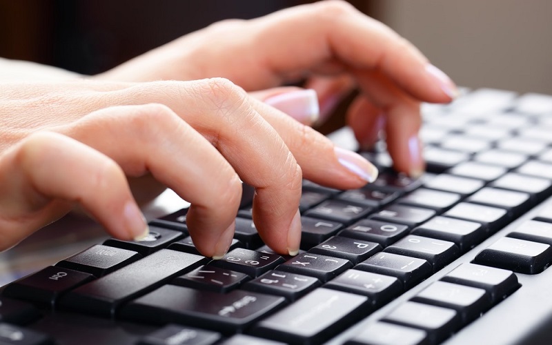 Khám Phá 3 Phương Pháp Đánh Giá Tốc Độ Đánh Máy Hiệu Quả Nhất