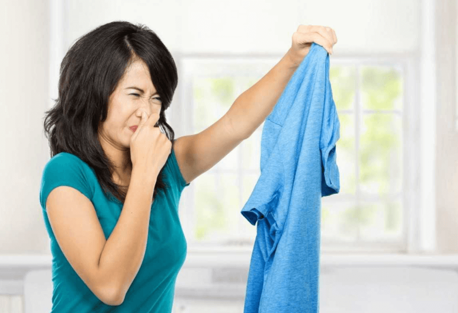 Giải Pháp Hiệu Quả Để Quần Áo Khô Trong Mùa Nồm Ẩm