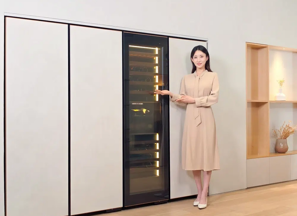 Tủ Rượu Thông Minh Infinite AI Của Samsung: Đỉnh Cao Công Nghệ Chăm Sóc Rượu