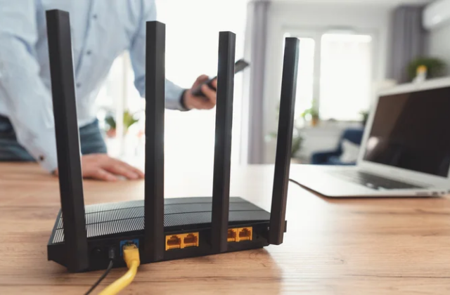 Tại Sao Bạn Nên Tránh Bộ Định Tuyến Từ Nhà Cung Cấp Internet