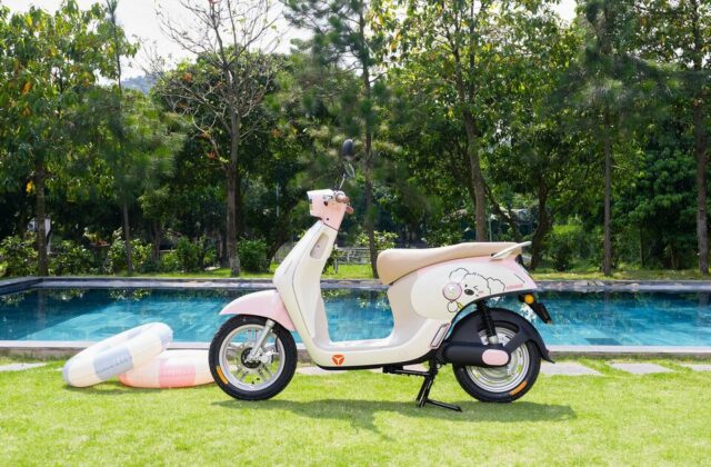YADEA Ra Mắt Xe Máy Điện Omee Dành Riêng Cho Nữ Sinh Tại Việt Nam