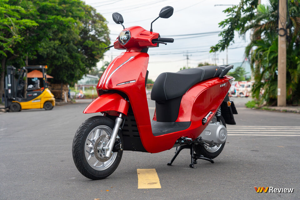 Khám Phá Dat Bike ERA: Xe Máy Điện Lý Tưởng Cho Gia Đình Việt